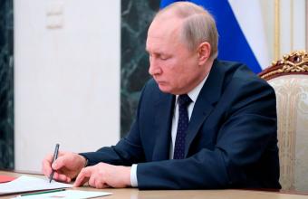 «Ο Πούτιν ενδιαφέρεται να τερματίσει τον πόλεμο, αλλά δεν είναι τόσο εύκολο», δηλώνει ο πρώην καγκελάριος Σρέντερ