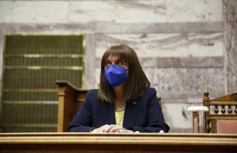 Σακελλαροπούλου για Ημέρα της Γυναίκας: Έχουμε στο μυαλό τις γυναίκες της Ουκρανίας
