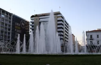 Στα χρώματα της ελληνικής σημαίας θα «βαφτεί» το σιντριβάνι της Ομόνοιας