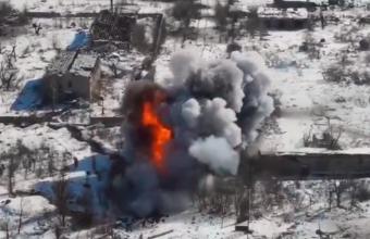 «Game Over!»: Οι Ουκρανοί δημοσίευσαν βίντεο με ολοσχερή καταστροφή ρωσικού τανκ - Δείτε βίντεο