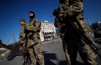 Η ουκρανική αντεπίθεση κοντά στο Κίεβο απειλεί να αποκόψει τις ρωσικές μονάδες 