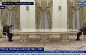 O Πούτιν υποδέχθηκε στο μακρύ τραπέζι τον Γκουτέρες: «Θετικό αποτέλεσμα» στις διαπραγματεύσεις «βλέπει» ο Ρώσος πρόεδρος