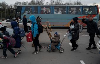 Ουκρανία: Έφτασαν στη Ζαπορίζια 170 άμαχοι που απομακρύνθηκαν από τη Μαριούπολη