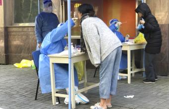 Σε «συναγερμό» το Πεκίνο για 22 κρούσματα κορωνοϊού- Αυξάνονται οι θάνατοι στη Σανγκάη 