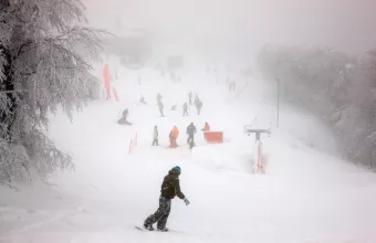 Αυστρία: Περίπου 10 ερασιτέχνες σκιέρ θάφτηκαν από χιονοστιβάδα