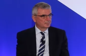 Τσακλόγλου στο Οικονομικό Φόρουμ των Δελφών: Γενναία, αλλά ρεαλιστική η αύξηση του κατώτατου μισθού