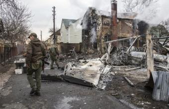 Αναφορές για δύο νεκρούς κοντά στο Ντονέτσκ, μετά από επίθεση σε κέντρο διανομής βοήθειας