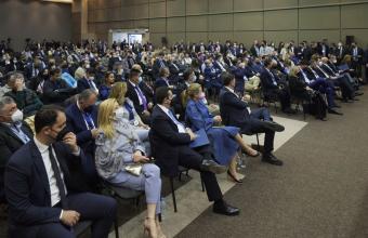 Δήμαρχος Οδησσού στο συνέδριο της ΝΔ: Αντιστεκόμαστε στον εισβολέα - Να ηττηθεί ο Πούτιν