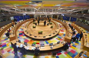 Σήμερα η κρίσιμη Σύνοδος Κορυφής στην ΕΕ - Συνεχίζεται ο πυρετός των διαπραγματεύσεων των «27» για ενέργεια και εμπάργκο - Η νέα πρόταση