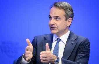Μητσοτάκης, Μαρίνα Λαμπράκη - Πλάκα