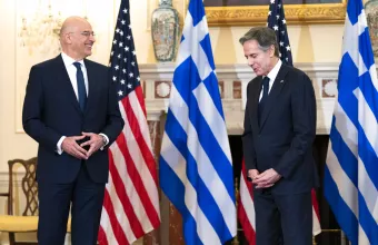 Δένδιας σε Μπλίνκεν: Δεν πρέπει να αφεθεί κανένα έδαφος στη ρεβιζιονιστική δύναμη που προσπαθεί να αλλάξει τη διεθνή τάξη 