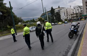 Τροχαίο στην λεωφόρο Αμαλίας - Κλειστές οι δύο λωρίδες προς Συγγρού