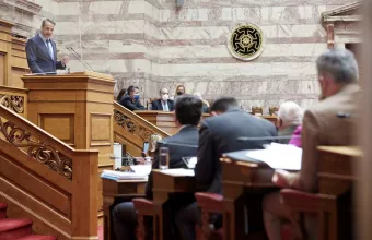 Σύγκρουση κορυφής Μητσοτάκη - Τσίπρα για την αμυντική συμφωνία Ελλάδας - ΗΠΑ: Ο... Ανδρέας Παπανδρέου και τα τουρκικά F-16
