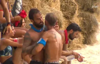 Survivor: Στους Μπλε η Επικοινωνία-Ξέσπασμα Άρη: «Για σένα, για να δεις την κόρη σου!»