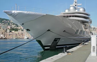 Φίτζι: Οι αρχές κατέσχεσαν πολυτελή θαλαμηγό που φέρεται να ανήκει σε Ρώσο ολιγάρχη 