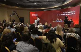 «Βραχυκύκλωμα» στον ΣΥΡΙΖΑ με την πρόταση της Ράνιας Σβίγκου- Τέλος στο διαχωρισμό «Προεδρικών» και «Ομπρέλας» 