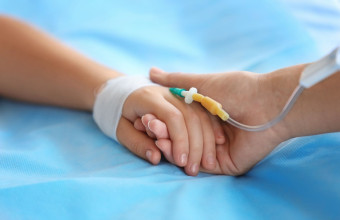 Αμαλιάδα: Στο Νοσοκομείο κοριτσάκι 2,5 χρονών που ήπιε νέφτι