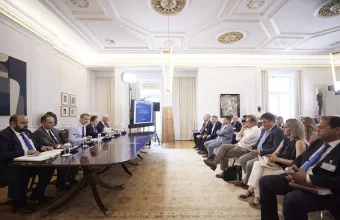 Από την συνάντηση του πρωθυπουργού με τους δημάρχους 