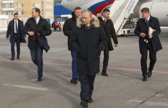 Πούτιν: «Ειδικός» σωματοφύλακας συλλέγει κόπρανα - ούρα του στα ταξίδια και τα στέλνει Ρωσία