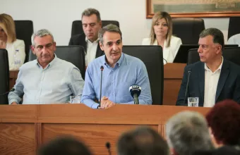 Στην Κω ο Μητσοτάκης: Εξήγγειλε την ανέγερση νέου νοσοκομείου