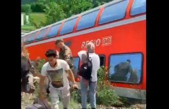 Γερμανία: Εκτροχιασμός τρένου στην Βαυαρία - Ενας νεκρός, πολλοί τραυματίες