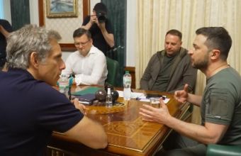 Κίεβο: Ο Μπεν Στίλερ συναντήθηκε με τον Βολοντίμιρ Ζελένσκι 