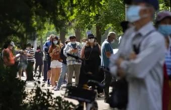 Ουρές στο Πεκίνο για τη διενέργεια τεστ 