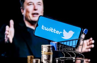 H Twitter Inc μήνυσε τον Ίλον Μασκ για την εξαγόρα