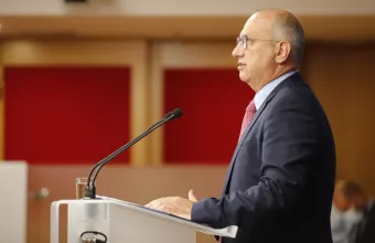 Γιάννης Οικονόμου, 