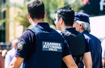 Eλληνες αστυνομικοί