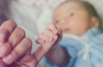 Υπόθεση απόπειρας παράνομης υιοθεσίας βρέφους εξιχνιάστηκε στη Θεσσαλονίκη