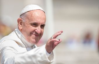 Φήμες ότι ο πάπας θα παραιτηθεί 
