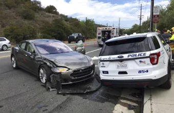 Tesla, Αυτοκινητοβιομηχανία, Ατυχήματα, ΗΠΑ, 