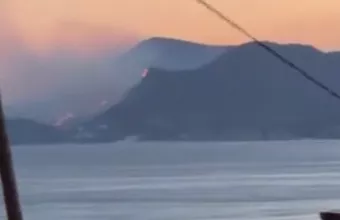 Σάμος Φωτιά στον Μαραθόκαμπο