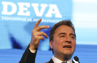 Ο Αλί Μπαμπατζάν