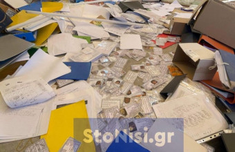 Πεταμένα στο πάτωμα και τσουβαλιασμένα απόρρητα έγγραφα προσφύγων σε πρώην ΚΥΤ στο Καρά Τεπέ