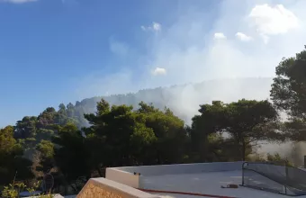 Φωτιά στη Λευκάδα, στο Πόρτο Κατσίκι 