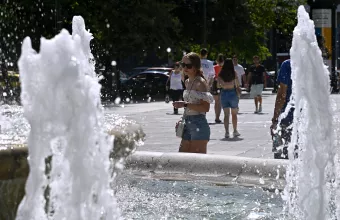 Καύσωνας: Συστάσεις από την Πολιτική Προστασία - Πώς θα προστατευτείτε από τις υψηλές θερμοκρασίες