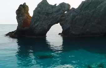 Λαλάρια - Σκιάθος: Μία από τις 50 καλύτερες παραλίες σε ολόκληρο τον κόσμο