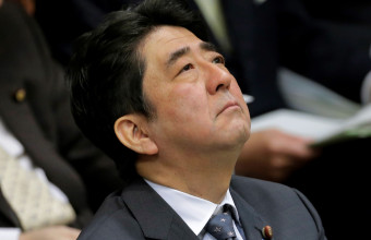 Σε βαρύ κλίμα η προεκλογική εκστρατεία στην Ιαπωνία μετά τη δολοφονία Άμπε
