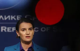 Ο Βούτσιτς διόρισε και πάλι πρωθυπουργό την Άνα Μπρνάμπιτς	