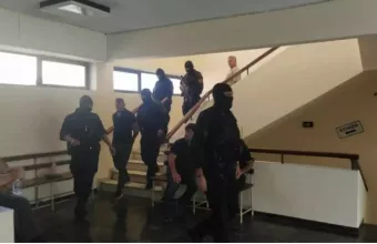 Mυλοπόταμος: Eπίθεση σε Γερμανούς τουρίστες- Ελεύθερος ο συνοδηγός