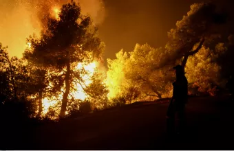 Φωτιά στη Σέριφο- Ενεργοποιήθηκε 112