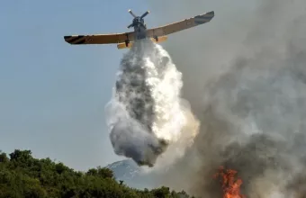 Φωτιά τώρα στο Κατακάλι Κορινθίας: Χωρίς ενεργό μέτωπο αλλά με διάσπαρτες εστίες