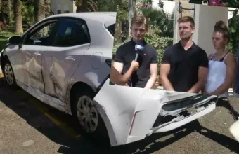 Οι Γερμανοί τουρίστες και το αυτοκίνητό τους 