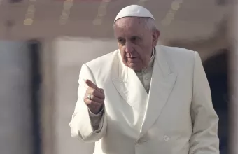 Ο Φραγκίσκος προειδοποιεί για κίνδυνο «πυρηνικής καταστροφής» στον σταθμό της Ζαπορίζια	