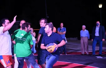 Ολοκληρώθηκε το χειρουργείο για τον Νίκο Ανδρουλάκη