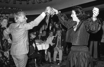 Η Ειρήνη Παππά χορεύει μπάλο με τον Λέοναρντ Μπερνστάιν