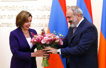 Η Νάνσι Πελόζι στην Αρμενία