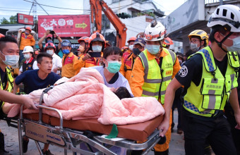 Ταϊβάν: Βομβαρδισμένο τοπίο η περιοχή μετά τον σεισμό των 6,9 Ρίχτερ – Φωτό – Βίντεο  